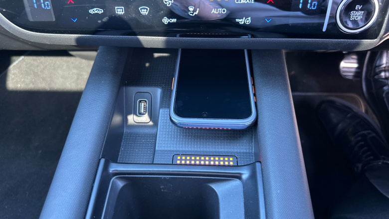 Hyundai IONIQ 6 239kW Ultimate 77kWh 4dr AWD Auto Electric Saloon